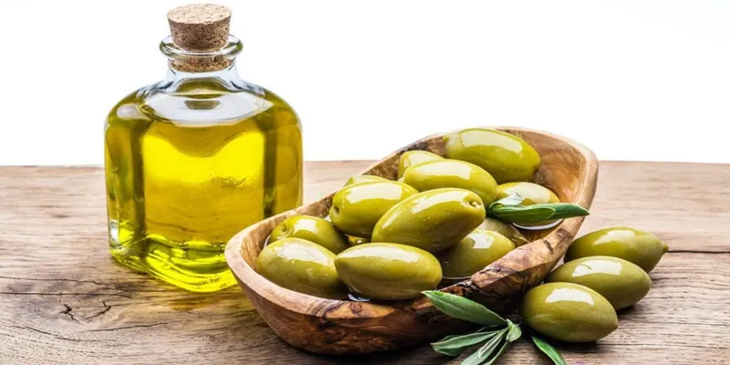 فواید و مضرات روغن زیتون خوراکی