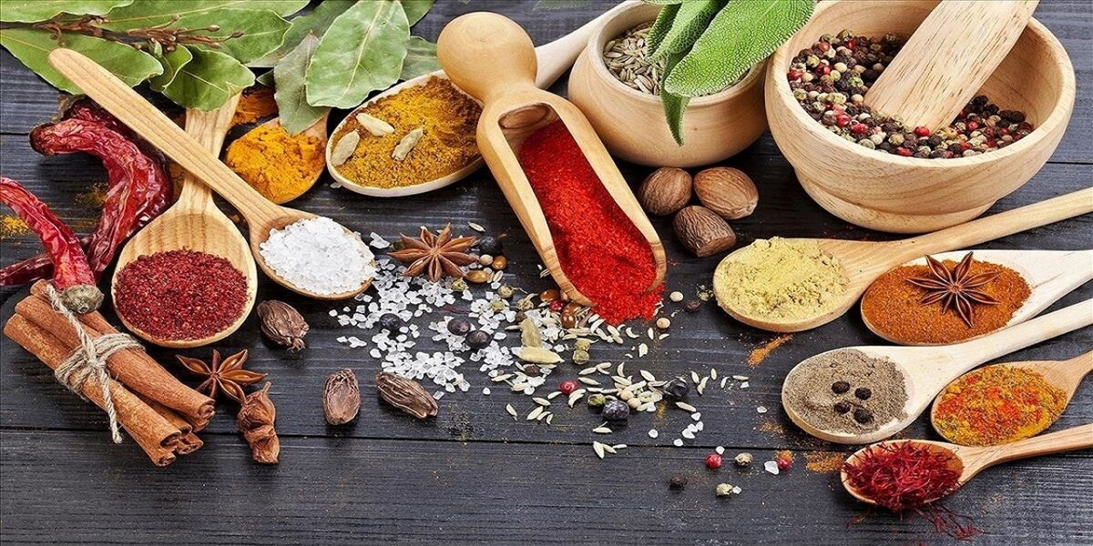 ادویه جات طبع گرم