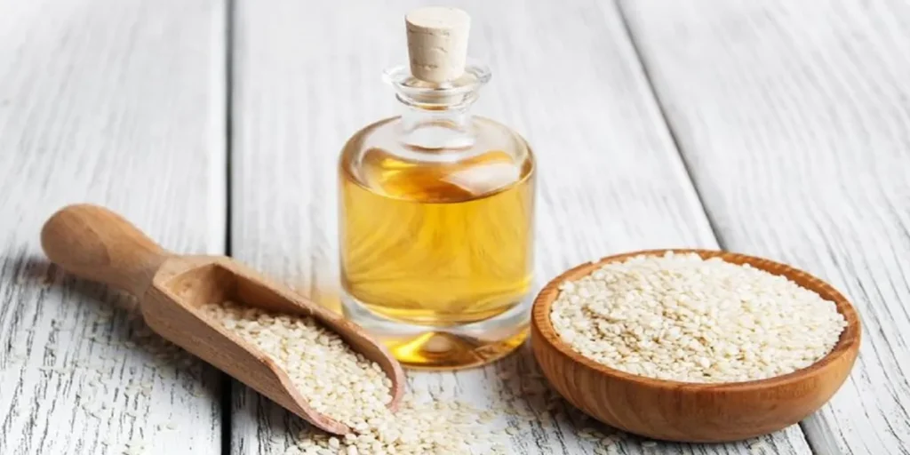 تفاوت روغن کنجد با روغن ارده کنجد در عطر، طعم و روش تهیه