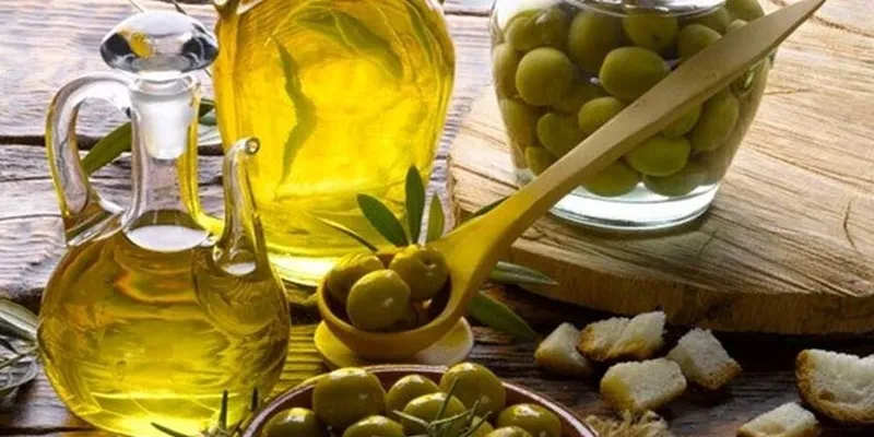 خواص روغن زیتون برای واژن|خواص روغن زیتون برای واژن